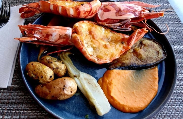 Restaurant des Amis — Poissons et fruits de mer à Belvedere Campomoro — photo 2