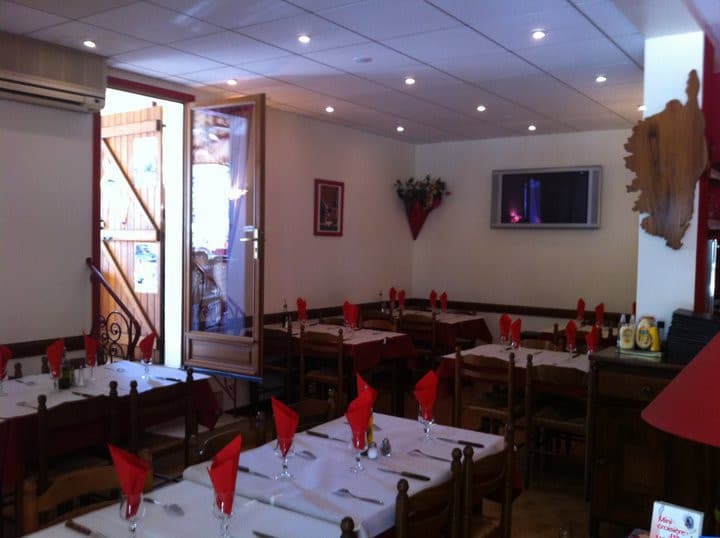 La Calèche — photo 2