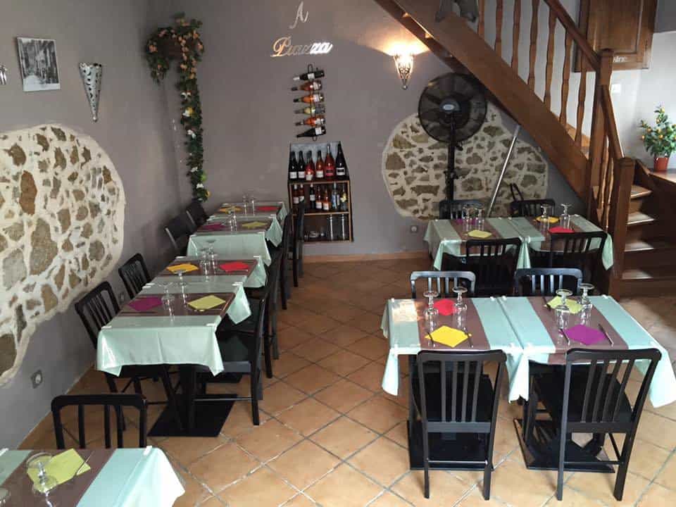 A Piazza — photo 3