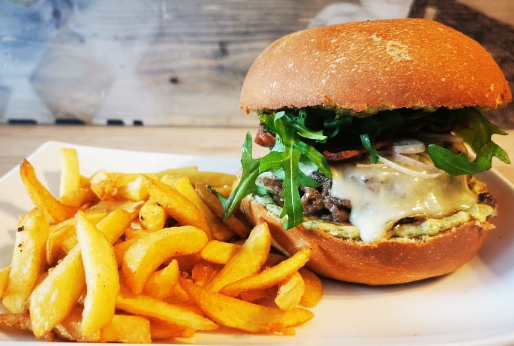 Aggustà Burger — photo 2