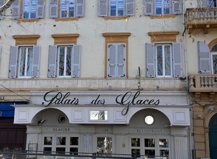 Palais des Glaces — photo 2