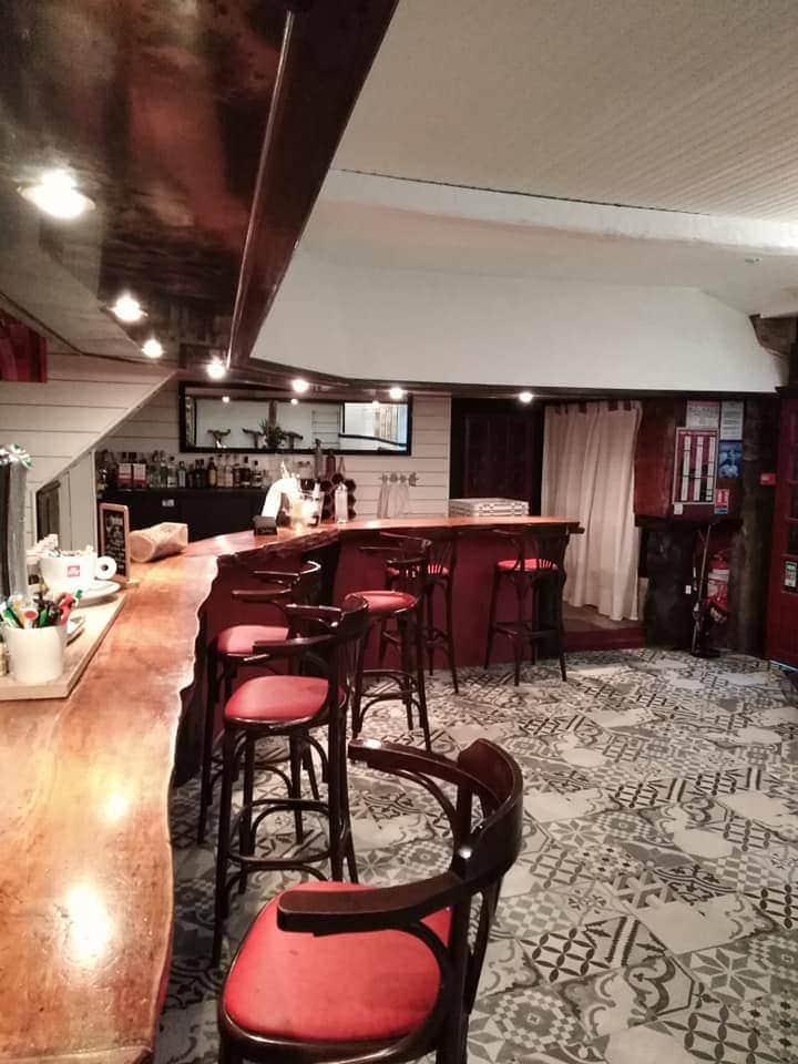 Le tachen — photo 3