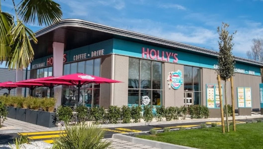 Holly's Diner — photo 2