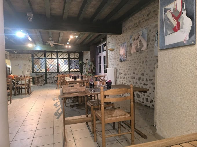 Hostellerie Du Bourg d'Hem — photo 2