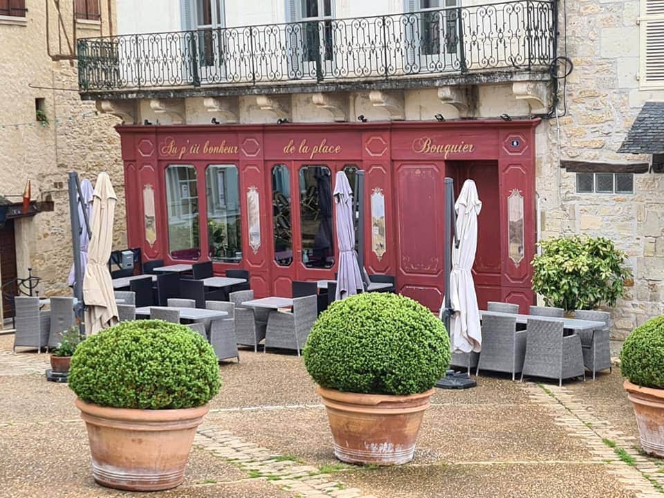 Au Petit Bonheur — photo 2