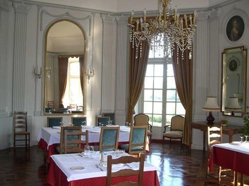 Chateau de Neuvic — photo 3