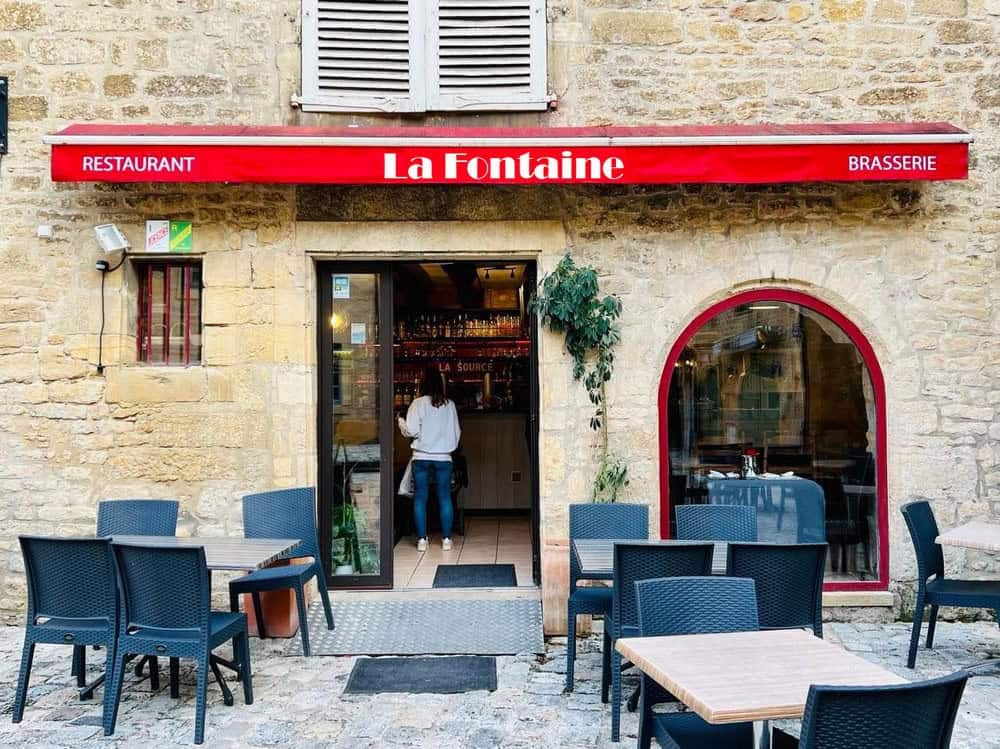 La Fontaine — photo 2