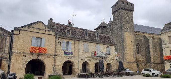 Café Les Arts'Cades — photo 3