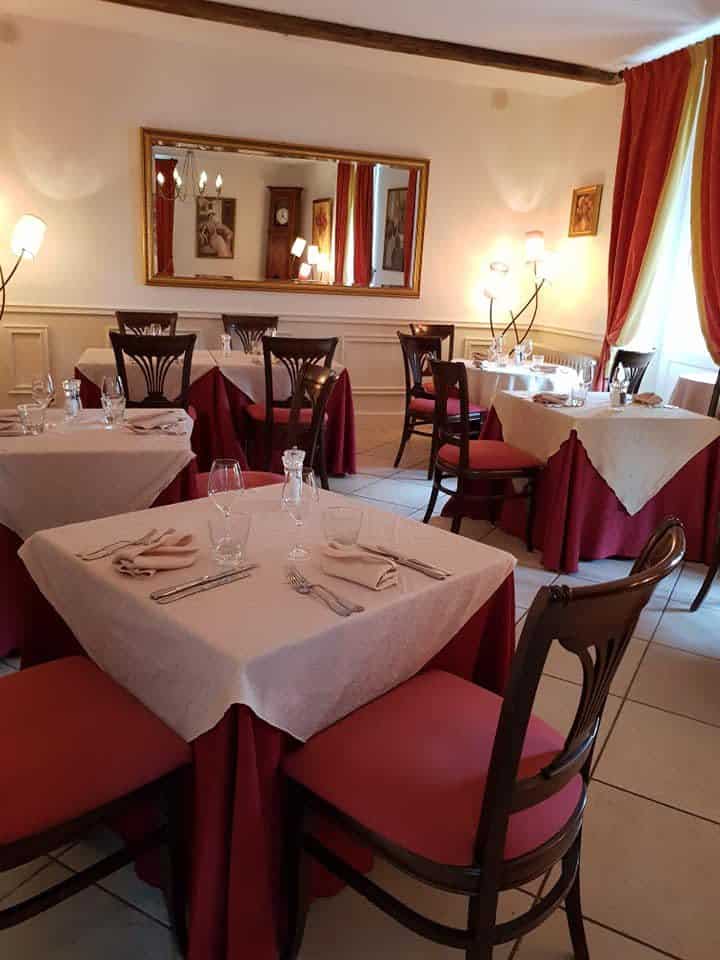 La cour d'Eymet — photo 3
