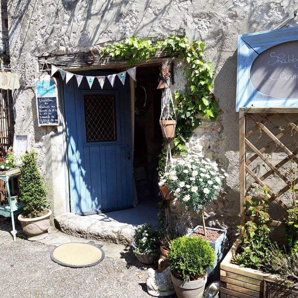 Shabby Chic Corner — photo 2