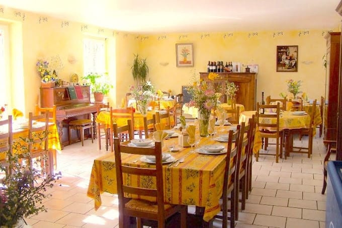 Auberge de l'Etang Joli — Auberge à Eyzies de Tayac Sireuil — photo 3