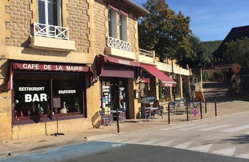 Café de La Mairie — Bistro - Bar à Eyzies de Tayac Sireuil — photo 3