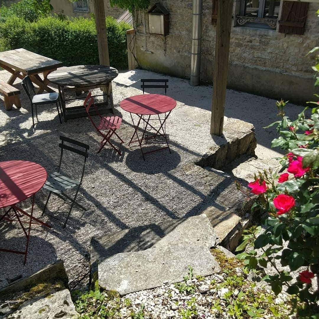 Les Repaires — photo 2