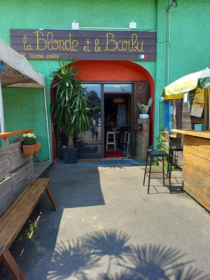 La Blonde et le Barbu — photo 3