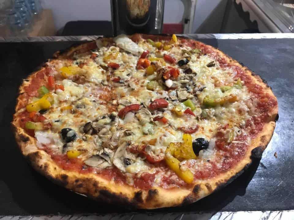 Trinacria pizza chez Franckychez Francky — Pizza - pizzéria à Crest — photo 2