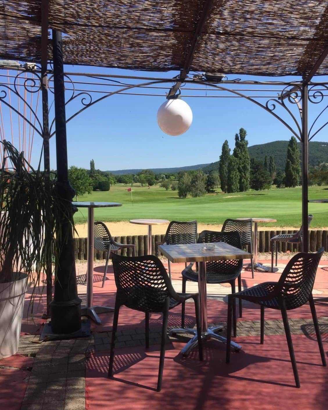 bar de la Domaine de la Valdaine — Bistro - Bar à Montboucher sur Jabron — photo 2