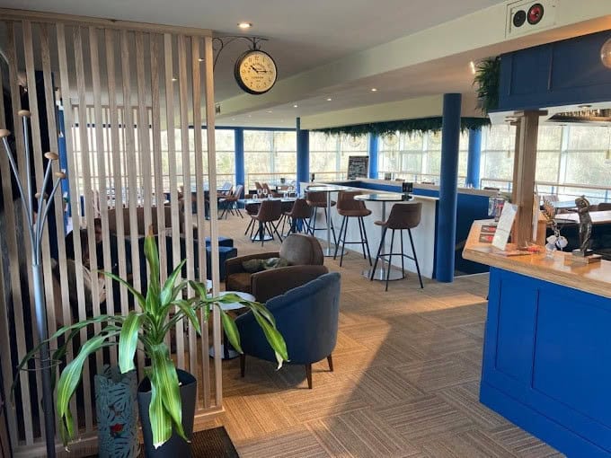 Pitch and Pub — photo 3