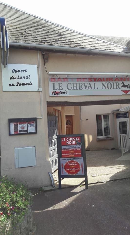 Le Cheval Noir — photo 2
