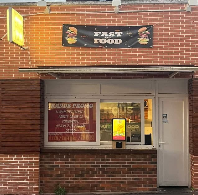 Fast and food — photo 3