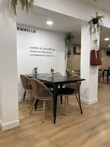 La Famille — photo 3