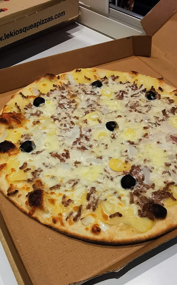 Le Kiosque à Pizzas - Une pizza