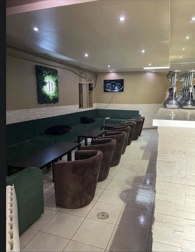 Banger Lounge — photo 3