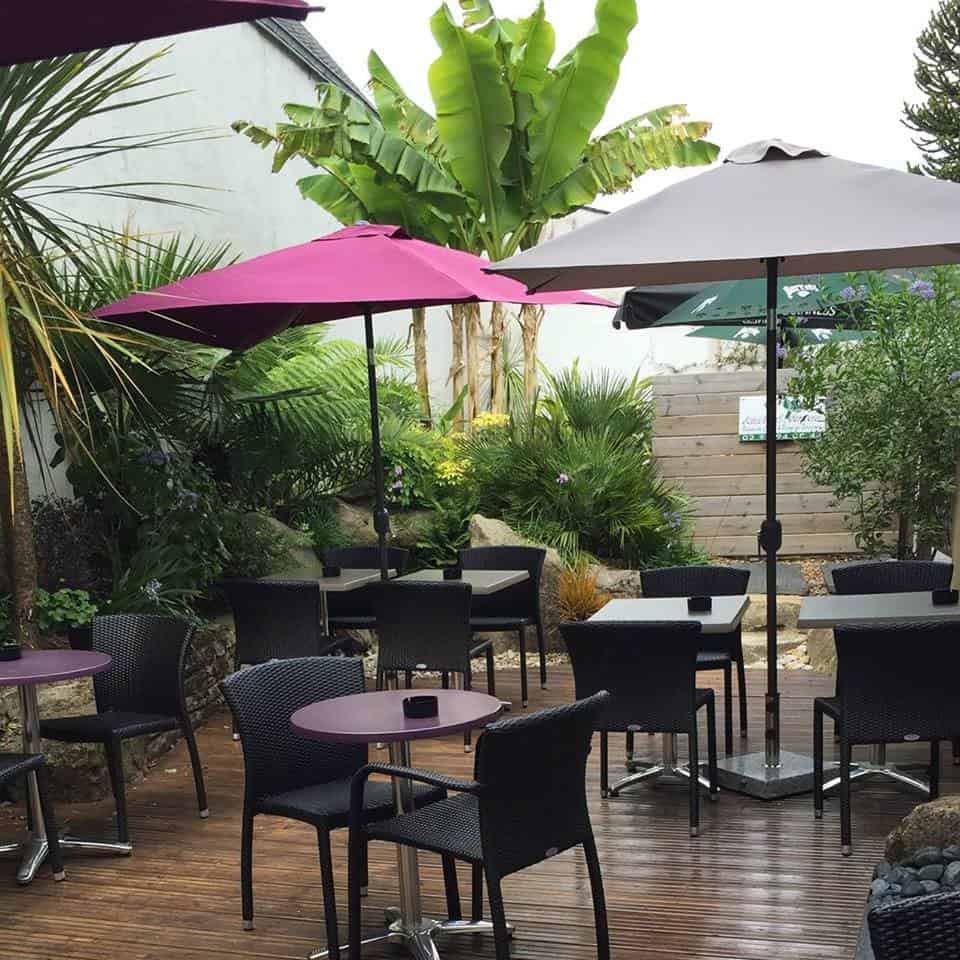 Café de la place — photo 2