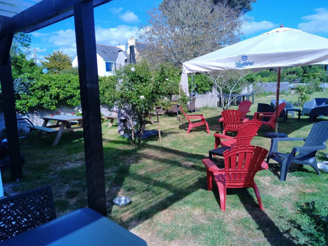 A l'arbre rouge — photo 3