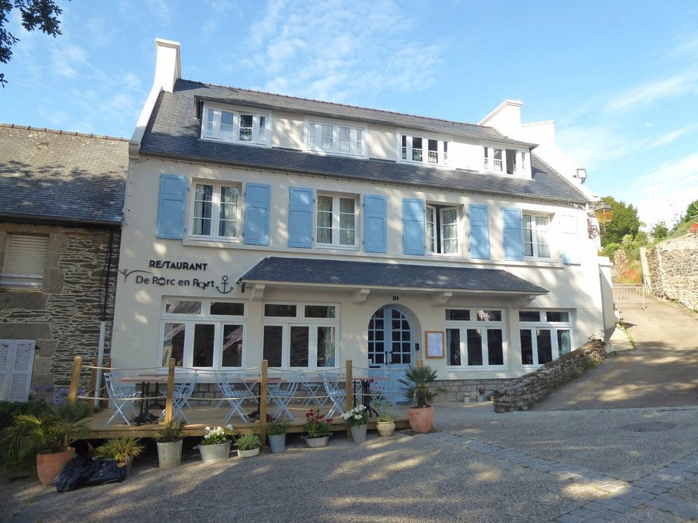 Restaurant De Porc en Port — Traditionnel à Locquenole — photo 2