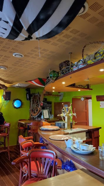 Aux Vieux Greements — Poissons et fruits de mer à Ploudalmezeau — photo 2