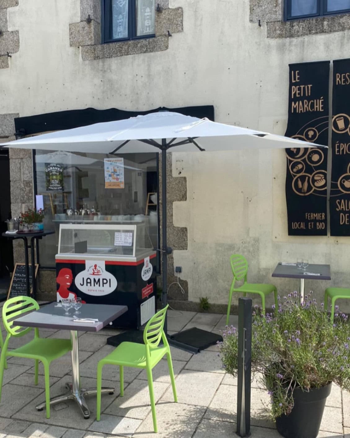 Le petit marché — photo 3