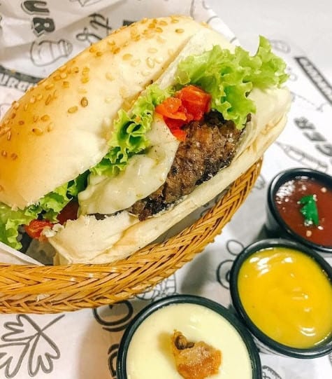 Burger Queen's — photo 2