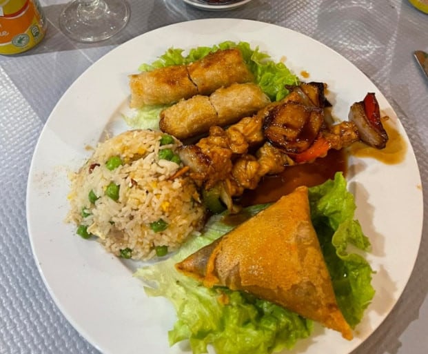 Les Trois Bonheurs — photo 2
