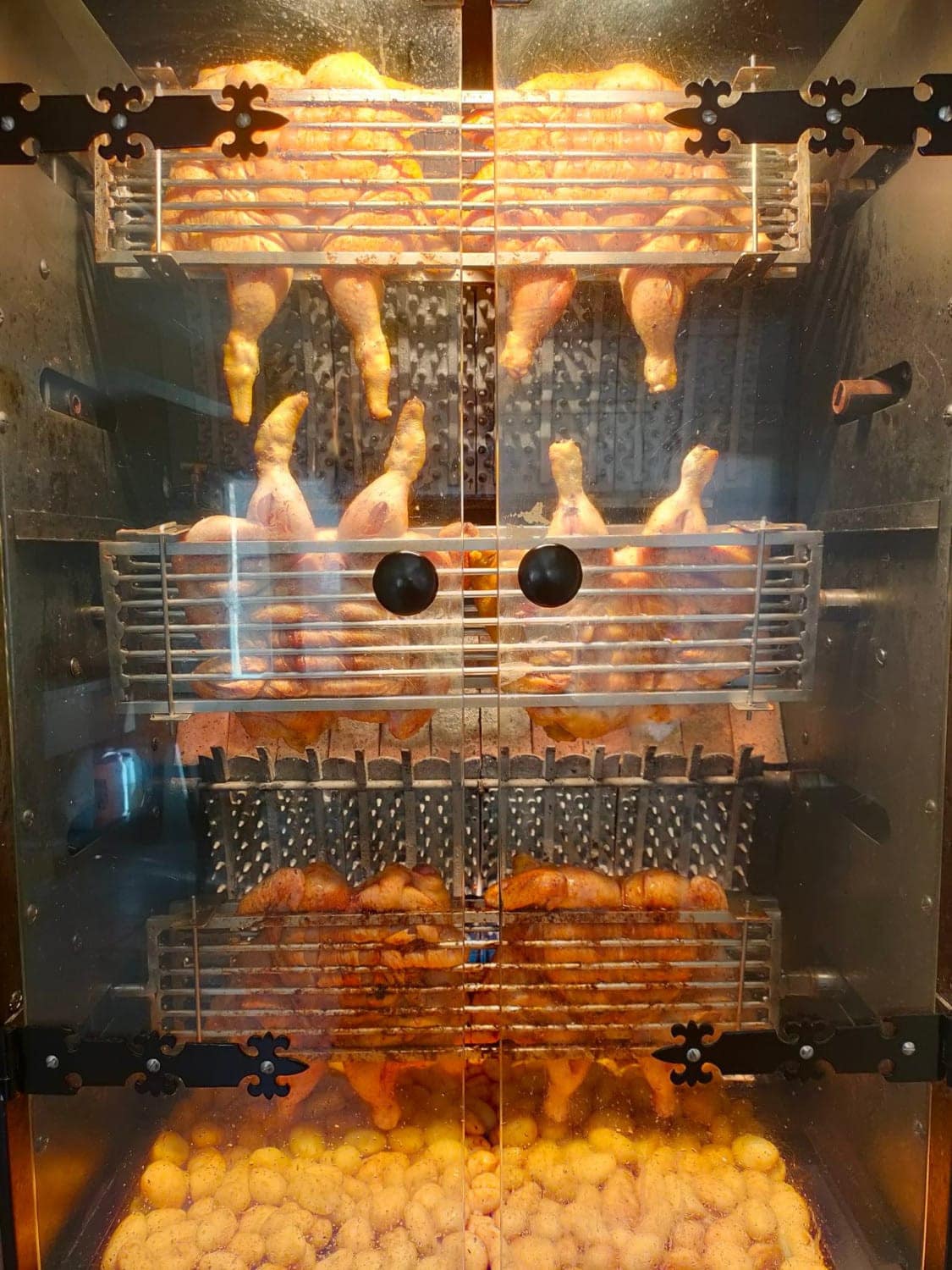 rôtisserie la galinette — Viandes et Grillades à Ledenon — photo 2