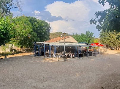La guinguette du Carabiol — Restaurant Français à Saint Julien les Rosiers — photo 3