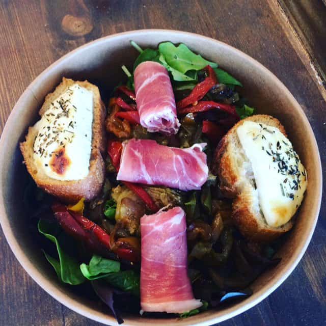 La Casa Paysanne — Bar à Salade à Saint Privat des Vieux — photo 2