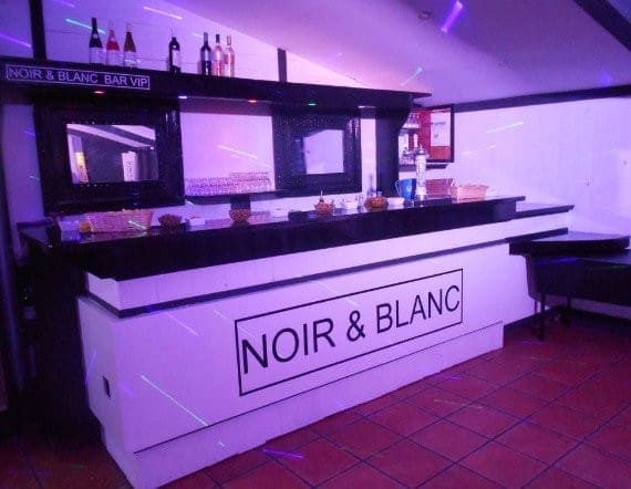 Noir et Blanc — photo 3