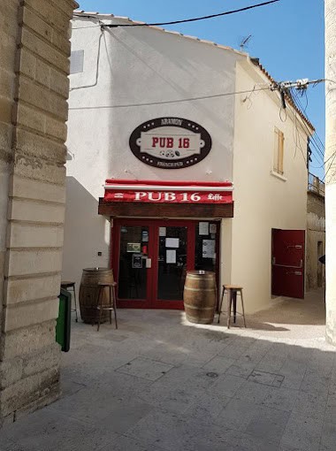 Pub 16 — photo 3
