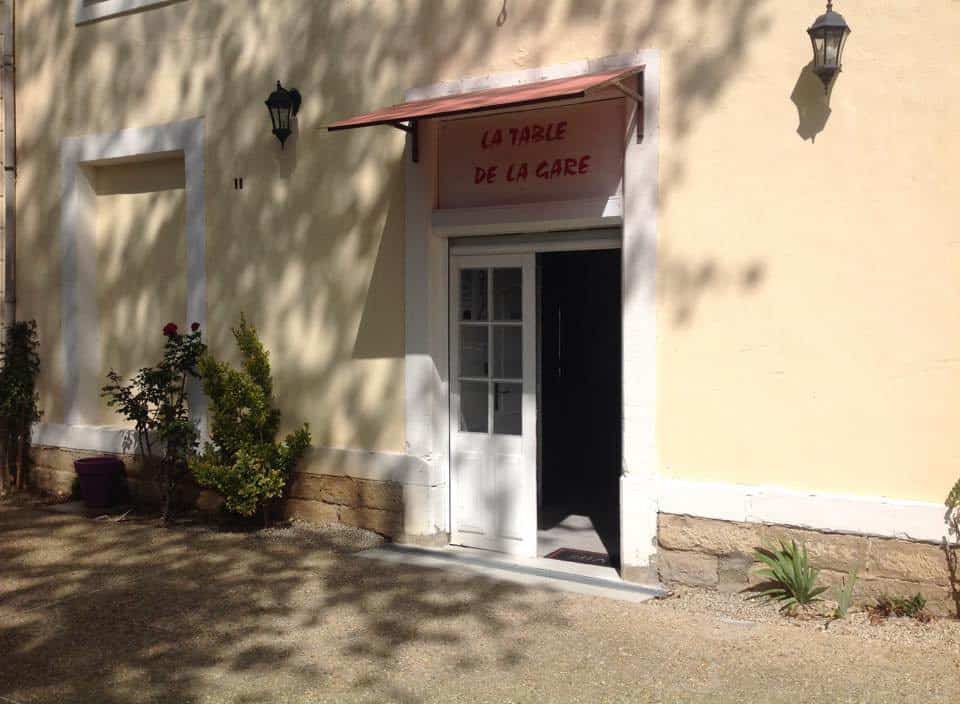 Photo de La table de la gare