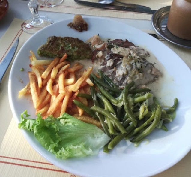 Restaurant au Bord du Lac — Bistro - Bar à Saint-Sauveur-Camprieu — photo 2
