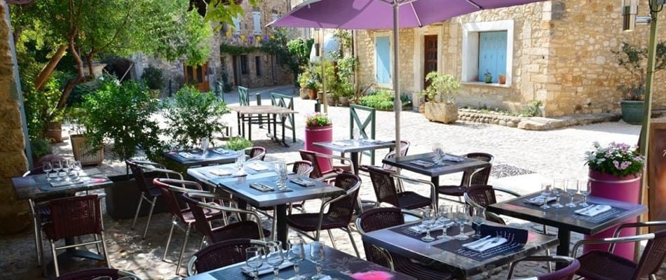 Le Castel — photo 2