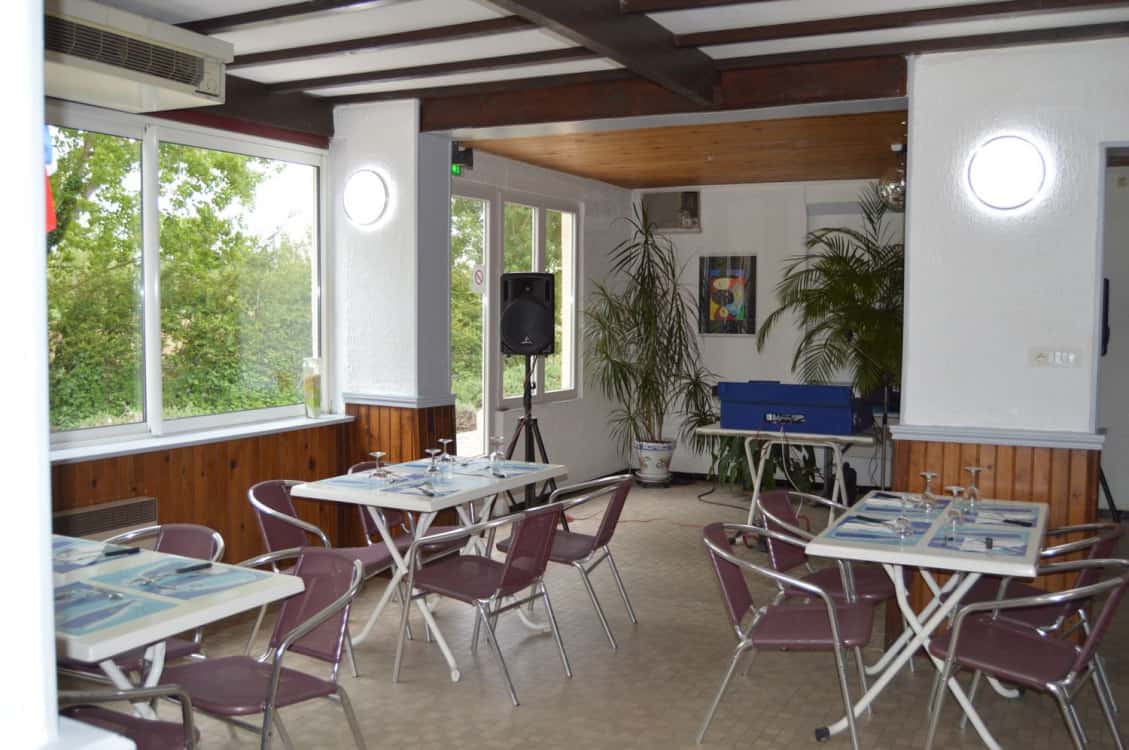 Restaurant Le Peyrolais — Bistro - Bar à Saint Julien de Peyrolas — photo 3