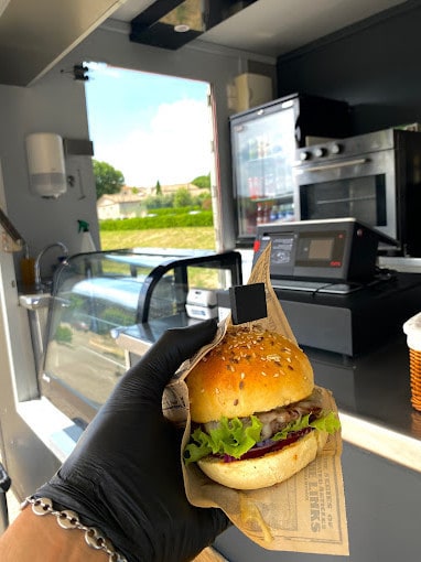Premium Burger — photo 2