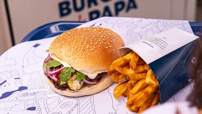 Les Burgers de Papa - Burger avec des frites