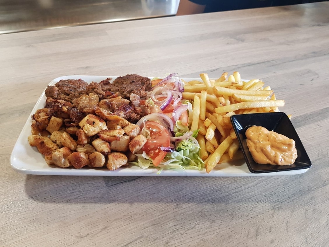 Villa tacos burger — photo 2