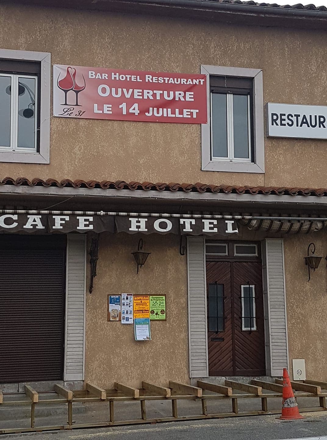 LE 31 — photo 3