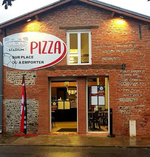 Stadium Pizza — photo 3