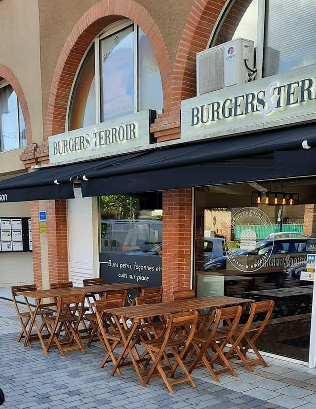 Burgers & Terroir — photo 3