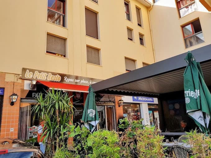 Le Petit Resto — photo 3