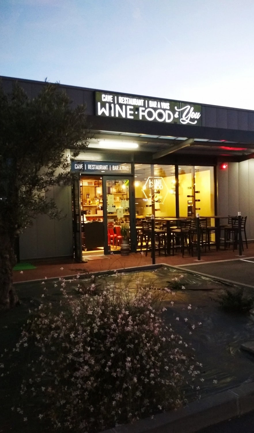 Wine Food & You — photo 2